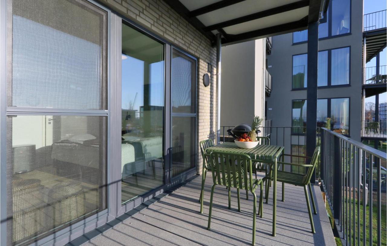 Gorgeous Apartment In Lembruch-Duemmer See Extérieur photo