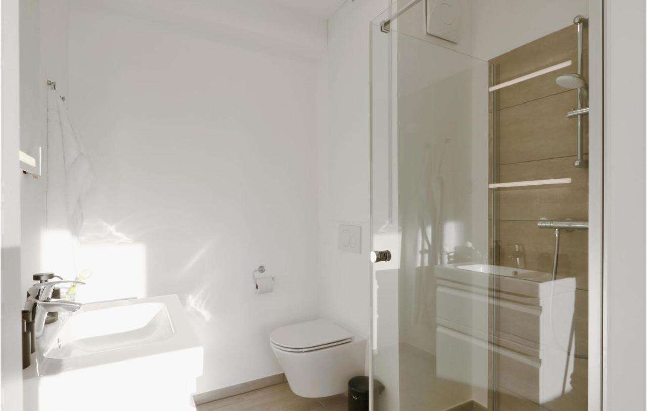 Gorgeous Apartment In Lembruch-Duemmer See Extérieur photo